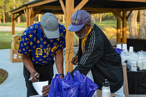 Z63_5899