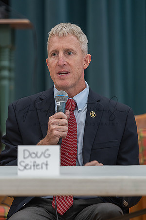 D75_4227