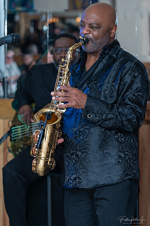 D75_3714